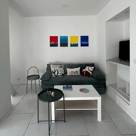 アパート La Petite Maison Blanche カンヌ