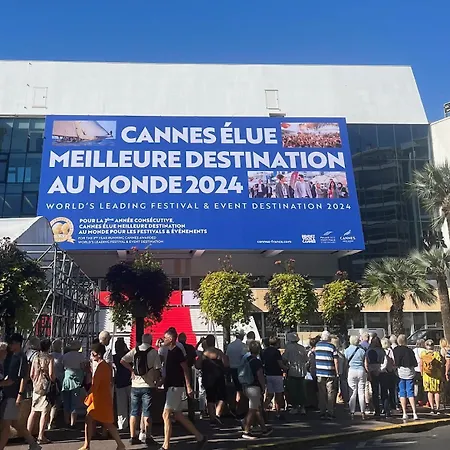 La Petite Maison Blanche * Cannes