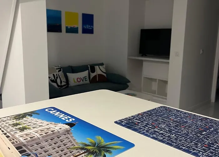 La Petite Maison Blanche